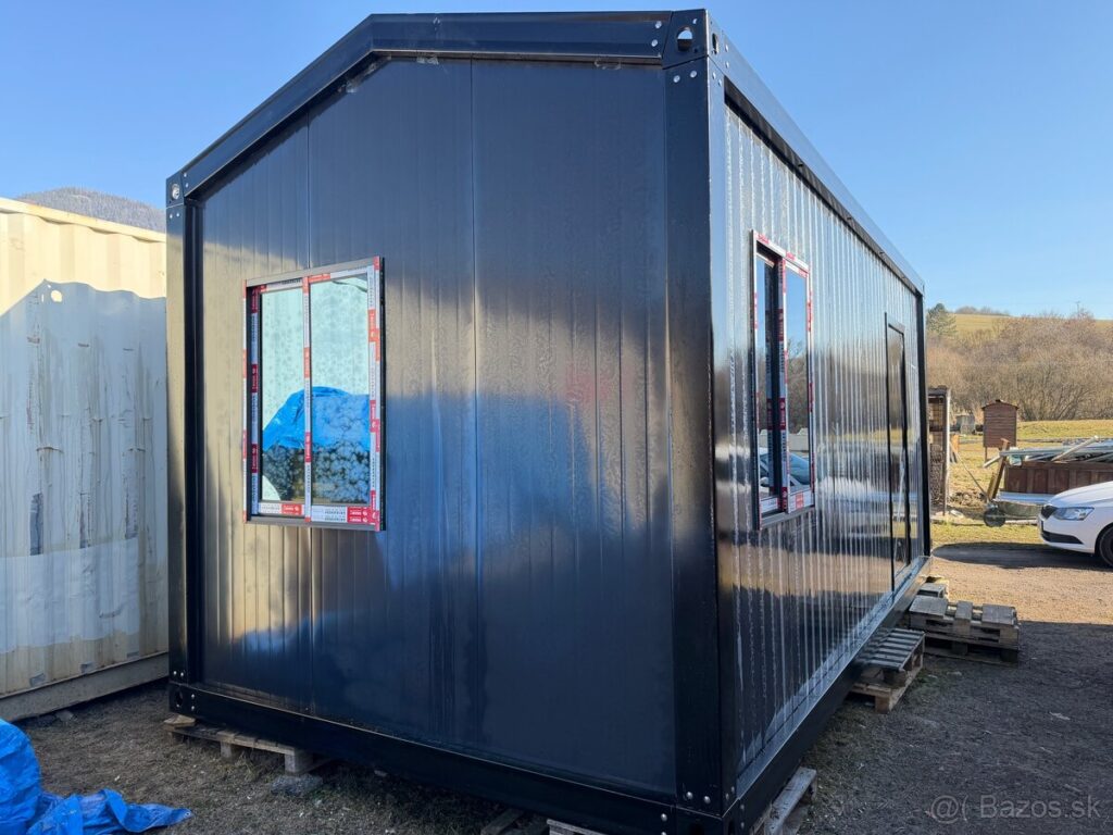 Montovaný obytný kontajner 300 cm x 600 cm x 280 cm