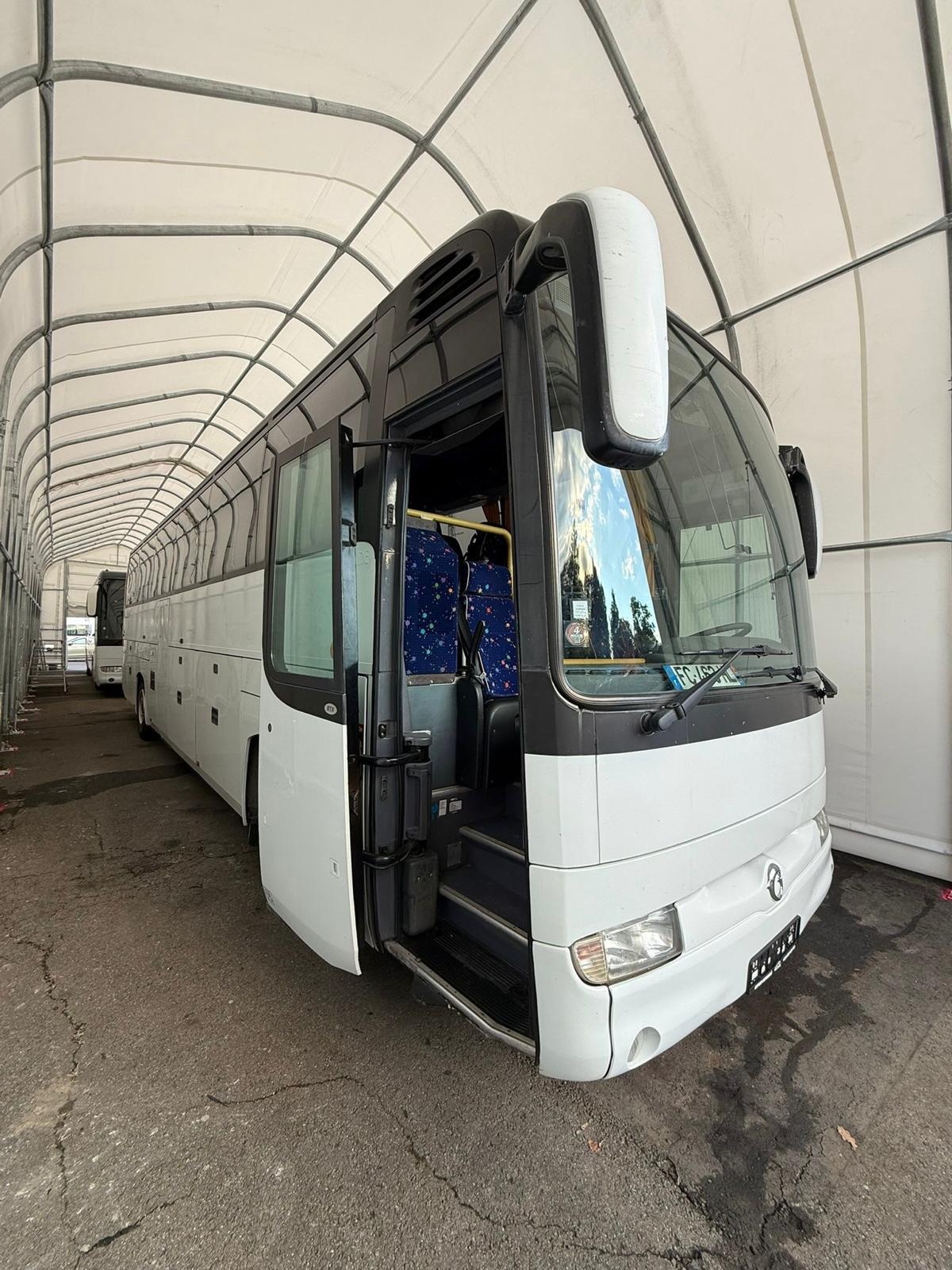 Plachtová garáž 5,5m x 15m x 5,8m – Obrázok 5